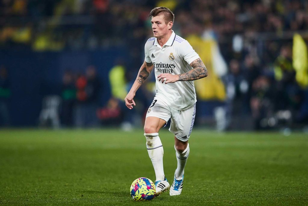 toni,kroos,of,real,madrid,runs,with,the,ball,during