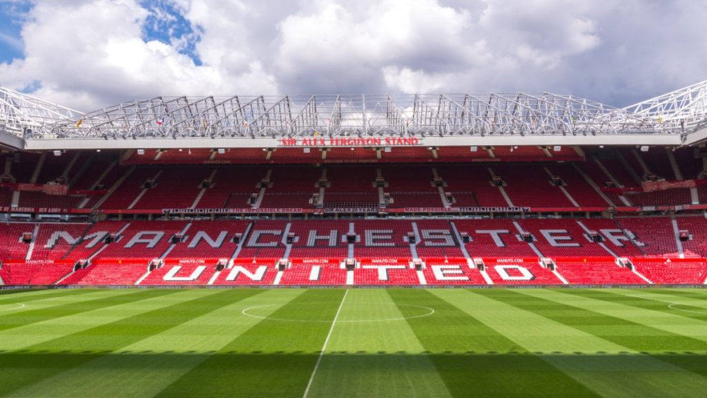 man united stadium