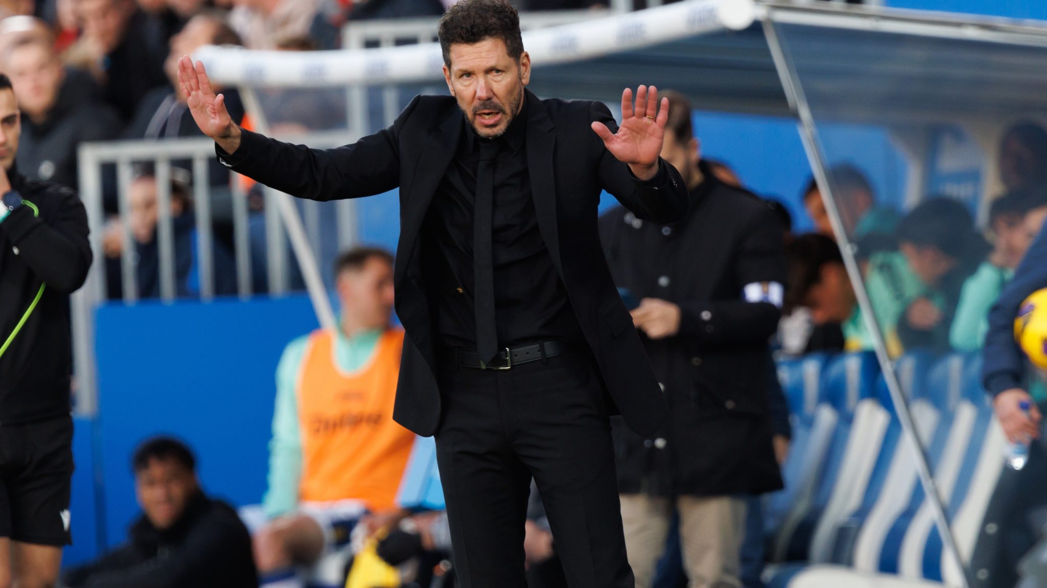 Diego Simeone’s black suit has become football’s strictest uniform simeone black