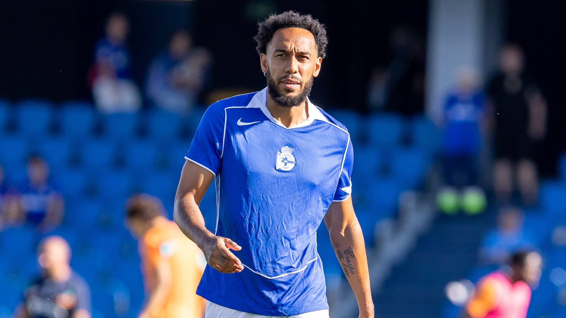 Pierre-Emerick Aubameyang in Deportivo La Coruña’s blue kit during a match